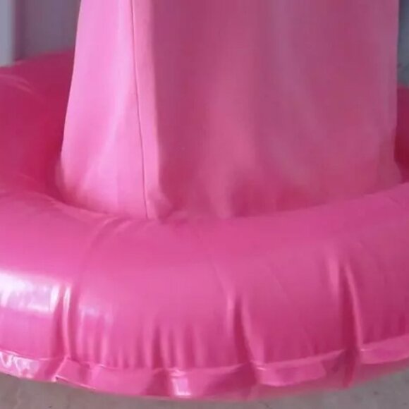 MOSCHINO COUTURE POOL INFLATABLE BARBIE PINK SKIRT ONLY IT40 USA 6 2023 RUNWAY - Picture 12 of 16